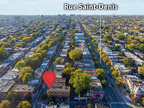 Aerial photo - 351 Rue Roy E., Montréal (Le Plateau-Mont-Royal), QC 