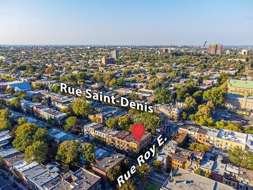 Aerial photo - 351 Rue Roy E., Montréal (Le Plateau-Mont-Royal), QC 