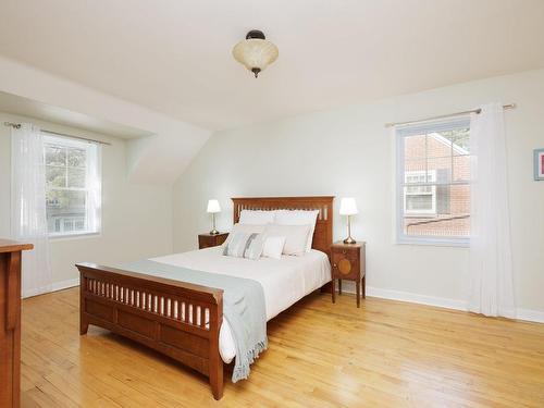 Master bedroom - 4655 Av. Patricia, Montréal (Côte-Des-Neiges/Notre-Dame-De-Grâce), QC - Indoor Photo Showing Bedroom