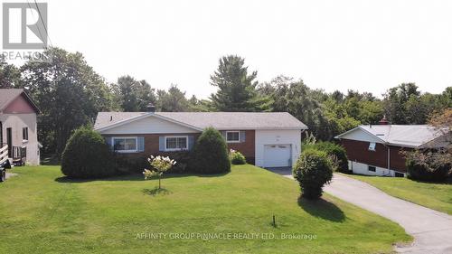 48 Albert Street, Kawartha Lakes (Fenelon Falls), ON - Outdoor With Facade