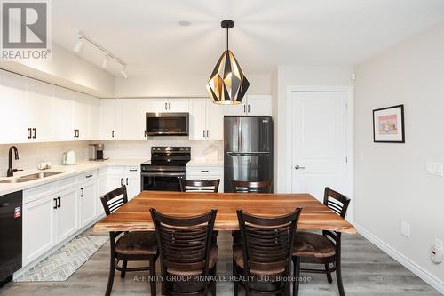 105 - 25 King Street, Kawartha Lakes (Lindsay), ON - Indoor Photo Showing Kitchen With Double Sink