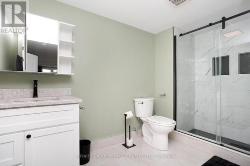 105 - 25 King Street, Kawartha Lakes (Lindsay), ON - Indoor Photo Showing Bathroom