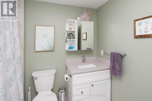 105 - 25 King Street, Kawartha Lakes (Lindsay), ON - Indoor Photo Showing Bathroom