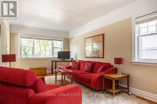 34 Norwood Road, Hamilton (Westdale), ON - Indoor Photo Showing Living Room