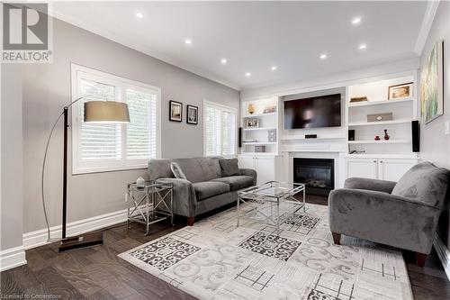 2107 Nightingale Way, Oakville, ON - Indoor Photo Showing Living Room With Fireplace