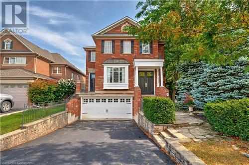 2107 Nightingale Way, Oakville, ON - Outdoor With Facade