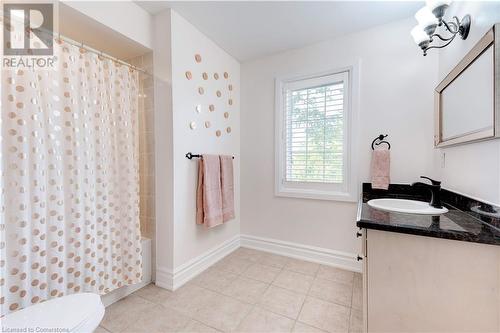 2107 Nightingale Way, Oakville, ON - Indoor Photo Showing Bathroom