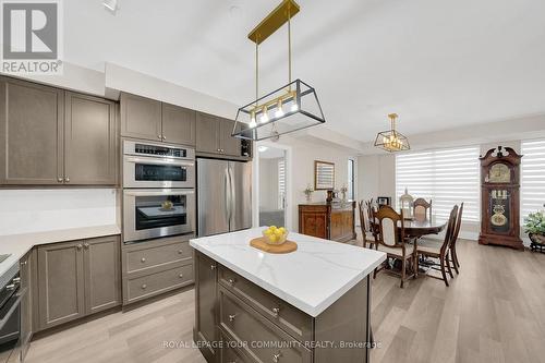 215 - 9085 Jane Street, Vaughan, ON - Indoor