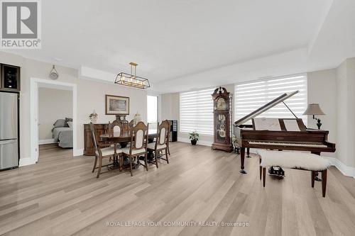 215 - 9085 Jane Street, Vaughan, ON - Indoor Photo Showing Dining Room