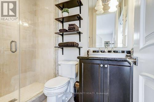 10 Annsleywood Court, Vaughan (Kleinburg), ON - Indoor Photo Showing Bathroom