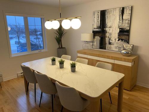 Salle Ã  manger - 329 Rue De Barcelone, Dollard-Des-Ormeaux, QC - Indoor Photo Showing Dining Room