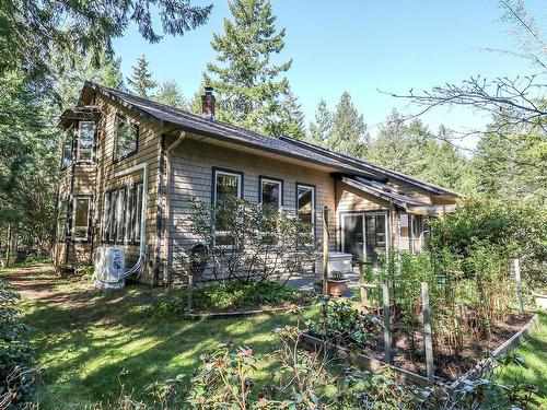 713 Brent Rd, Comox, BC 