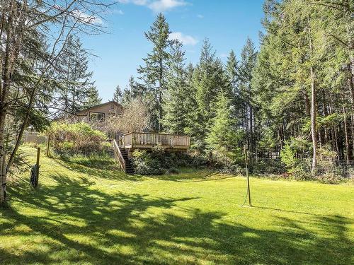 713 Brent Rd, Comox, BC 