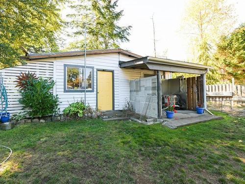 5655 Bates Rd, Courtenay, BC 