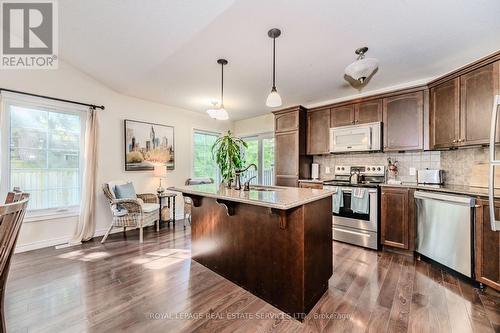 1890 Lakeshore Road, Niagara-On-The-Lake, ON - Indoor Photo Showing Kitchen With Stainless Steel Kitchen With Upgraded Kitchen