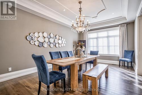 54 Davina Circle, Aurora, ON - Indoor Photo Showing Dining Room