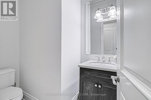 141 Annsleywood Court, Vaughan, ON - Indoor Photo Showing Bathroom