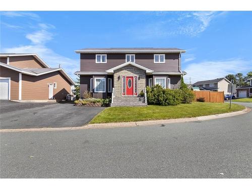 17 Babb Crescent, Mount Pearl, NL 