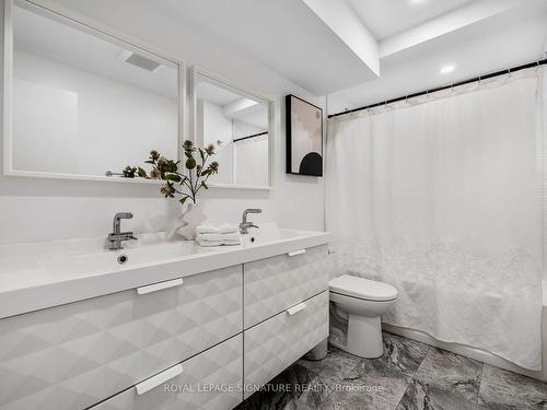 75 Holborne Ave, Toronto, ON - Indoor Photo Showing Bathroom