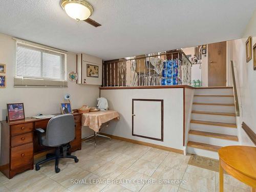 404 Lara Woods, Mississauga, ON - Indoor Photo Showing Other Room