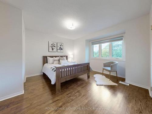 141 Harbourview Cres, Toronto, ON - Indoor Photo Showing Bedroom