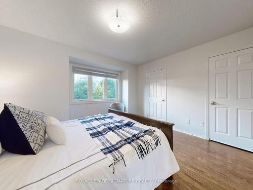 141 Harbourview Cres, Toronto, ON - Indoor Photo Showing Bedroom