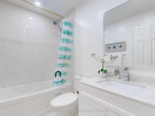 141 Harbourview Cres, Toronto, ON - Indoor Photo Showing Bathroom