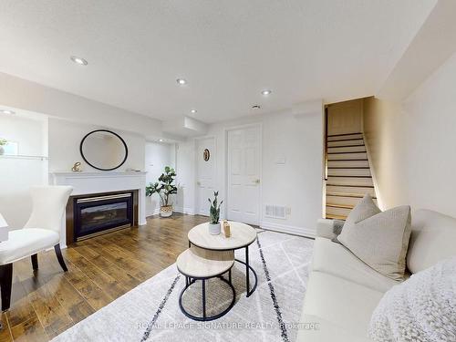 141 Harbourview Cres, Toronto, ON - Indoor Photo Showing Living Room With Fireplace