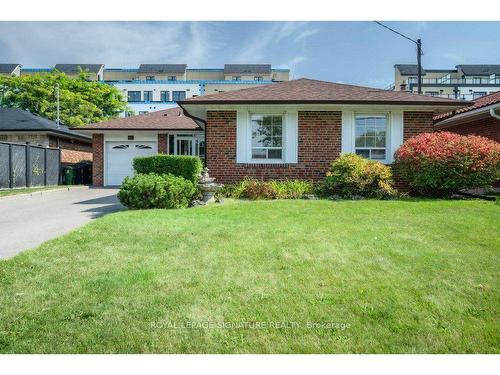 25 Wigmore Dr, Toronto, ON - Outdoor