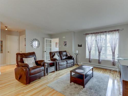 Living room - 1139 Rue Cousineau, Prévost, QC - Indoor Photo Showing Living Room