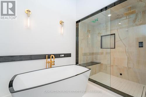 14020 Winston Churchill Boulevard, Caledon, ON - Indoor Photo Showing Bathroom