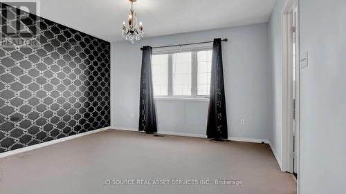 Upper - 4698 Colombo Crescent, Mississauga, ON - Indoor Photo Showing Other Room