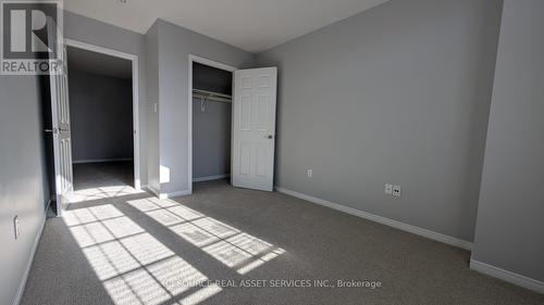 Upper - 4698 Colombo Crescent, Mississauga, ON - Indoor Photo Showing Other Room