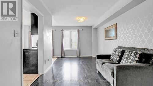 Upper - 4698 Colombo Crescent, Mississauga, ON - Indoor