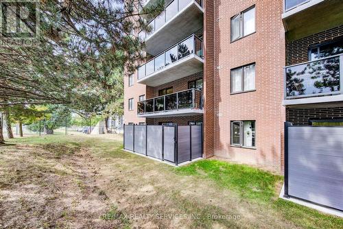 104 - 279 Chandler Drive, Kitchener, ON - Outdoor With Exterior