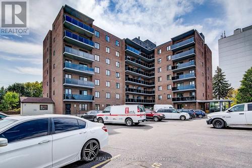 104 - 279 Chandler Drive, Kitchener, ON - Outdoor With Facade