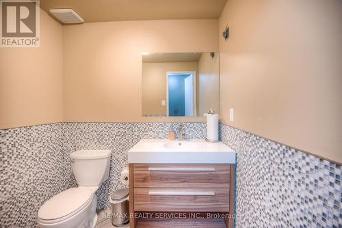 104 - 279 Chandler Drive, Kitchener, ON - Indoor Photo Showing Bathroom