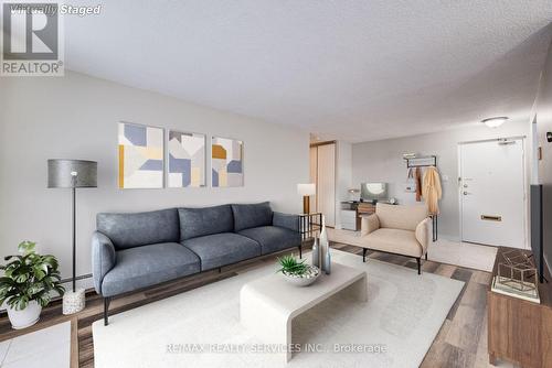 104 - 279 Chandler Drive, Kitchener, ON - Indoor Photo Showing Living Room