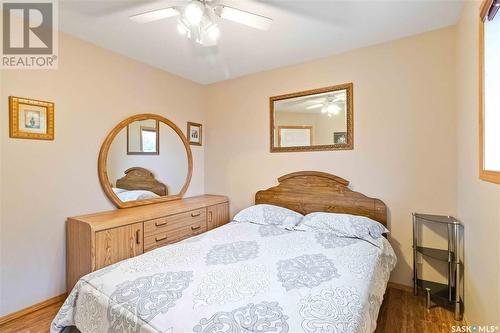 307 3Rd Avenue N, Martensville, SK - Indoor Photo Showing Bedroom