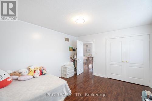 49 Australia Drive, Brampton, ON - Indoor Photo Showing Bedroom