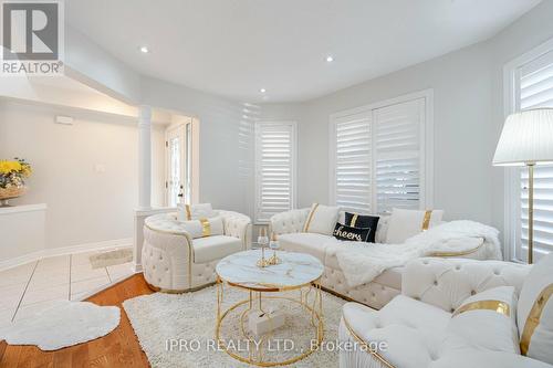 49 Australia Drive, Brampton, ON - Indoor Photo Showing Living Room