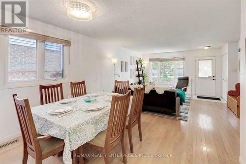 1102 Stephenson Drive, Burlington, ON - Indoor Photo Showing Dining Room