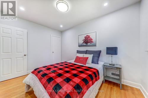 2 Tangmere Road, Toronto (Banbury-Don Mills), ON - Indoor Photo Showing Bedroom