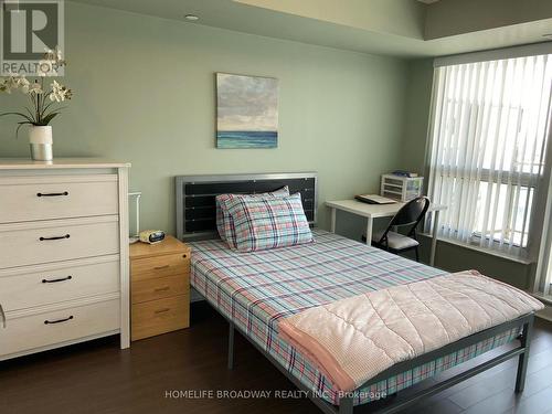 513 - 75 Norman Bethune Avenue, Richmond Hill (Beaver Creek Business Park), ON - Indoor Photo Showing Bedroom