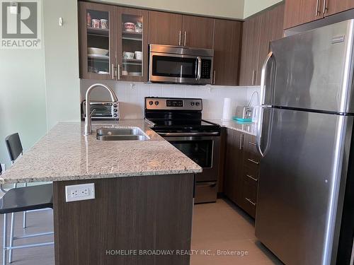 513 - 75 Norman Bethune Avenue, Richmond Hill (Beaver Creek Business Park), ON - Indoor Photo Showing Kitchen With Stainless Steel Kitchen With Double Sink