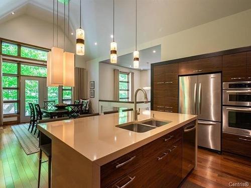 Cuisine - 4880 Rue De La Grande-Promenade, Sainte-Adèle, QC - Indoor Photo Showing Kitchen With Double Sink With Upgraded Kitchen