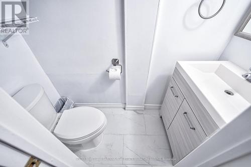 20 Scarfair Pathway, Toronto, ON - Indoor Photo Showing Bathroom