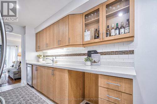 20 Scarfair Pathway, Toronto (Malvern), ON - Indoor Photo Showing Kitchen