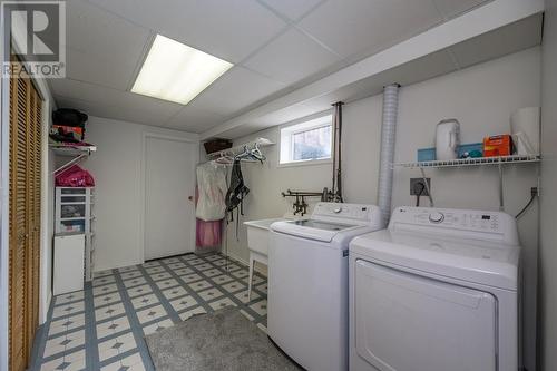 3895 Christopher Drive, Prince George, BC - Indoor Photo Showing Laundry Room