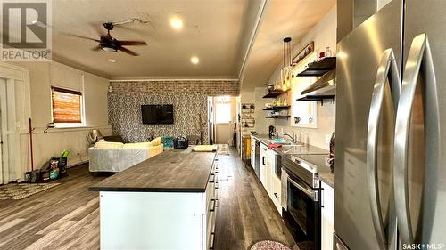 116 Main Street, Wiseton, SK - Indoor Photo Showing Kitchen With Upgraded Kitchen